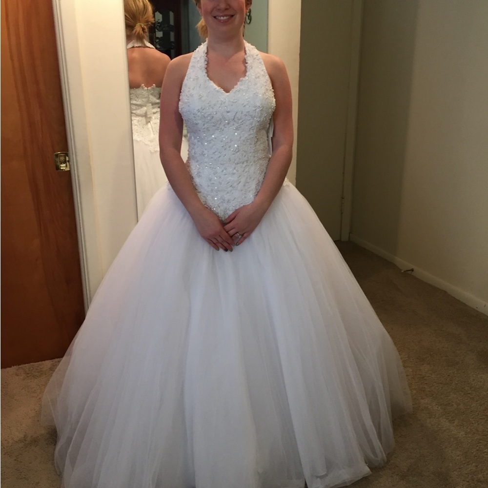 David’s bridal wedding dress